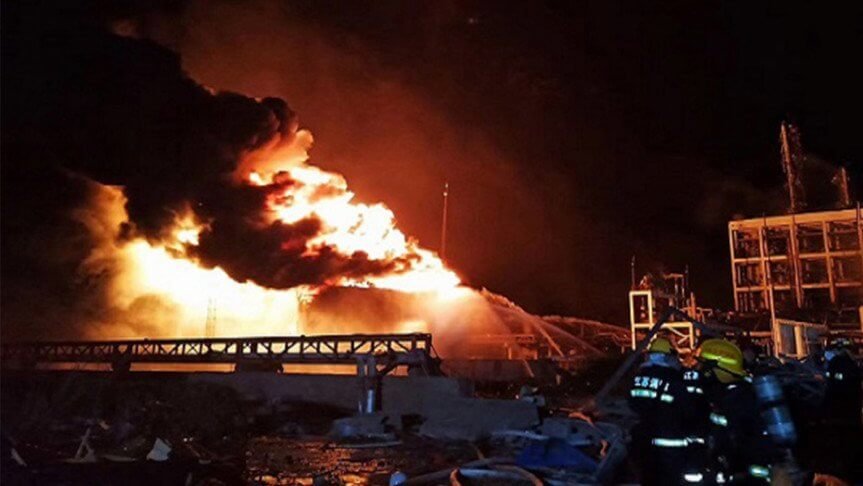 চীনে গুদামে অগ্নিকাণ্ডে নিহত ১৪ 1