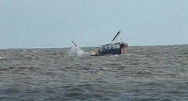 ট্রলারডুবি