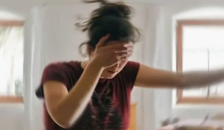 ঘুম থেকে