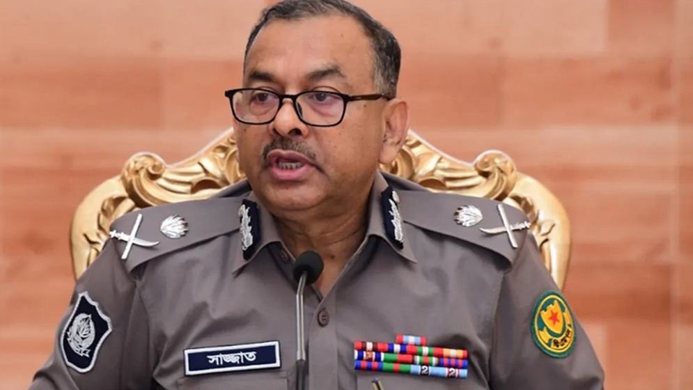 রাজধানীর সব ভোটকেন্দ্রে সর্বোচ্চ নিরাপত্তা নিশ্চিতের নির্দেশ ডিএমপি কমিশনারের